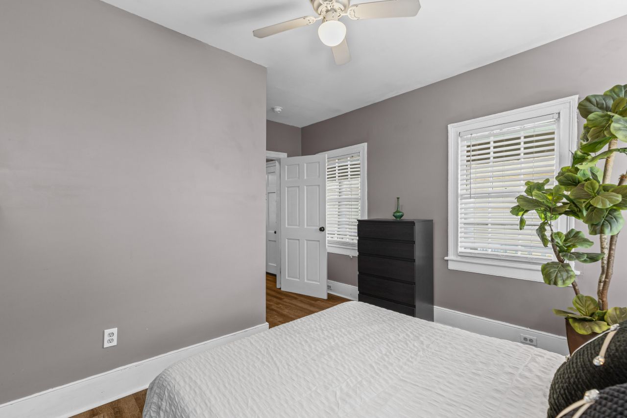 6 Ashe Street Photo 27