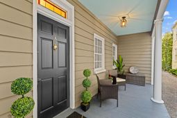 6 Ashe Street photo 4