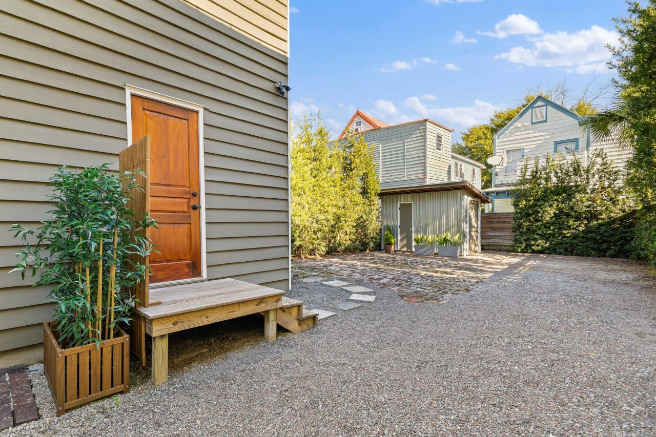 6 Ashe Street Photo 39