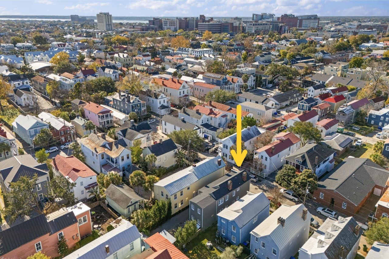 6 Ashe Street Photo 44