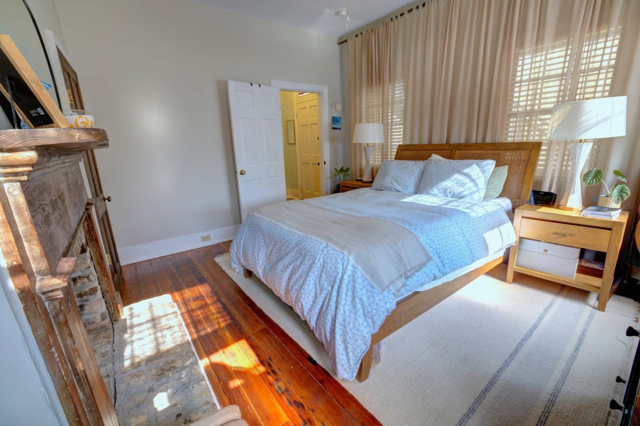 6 Ashe Street Photo 8