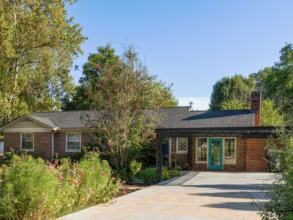 205 Experiment Ln, Columbia, TN 38401