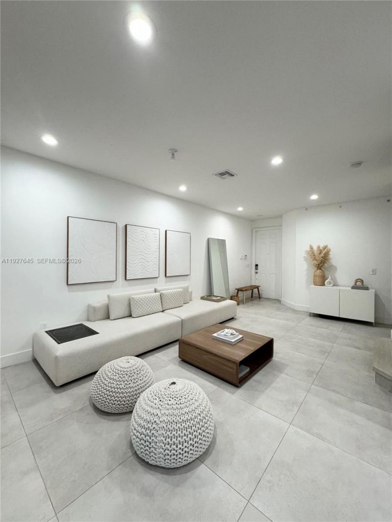 13017 S Riverwalk Cir S, Plantation, FL 33325 Photo