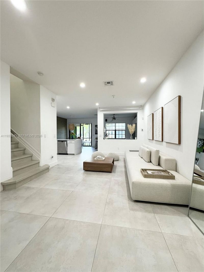 13017 S Riverwalk Cir S, Plantation, FL 33325 Photo