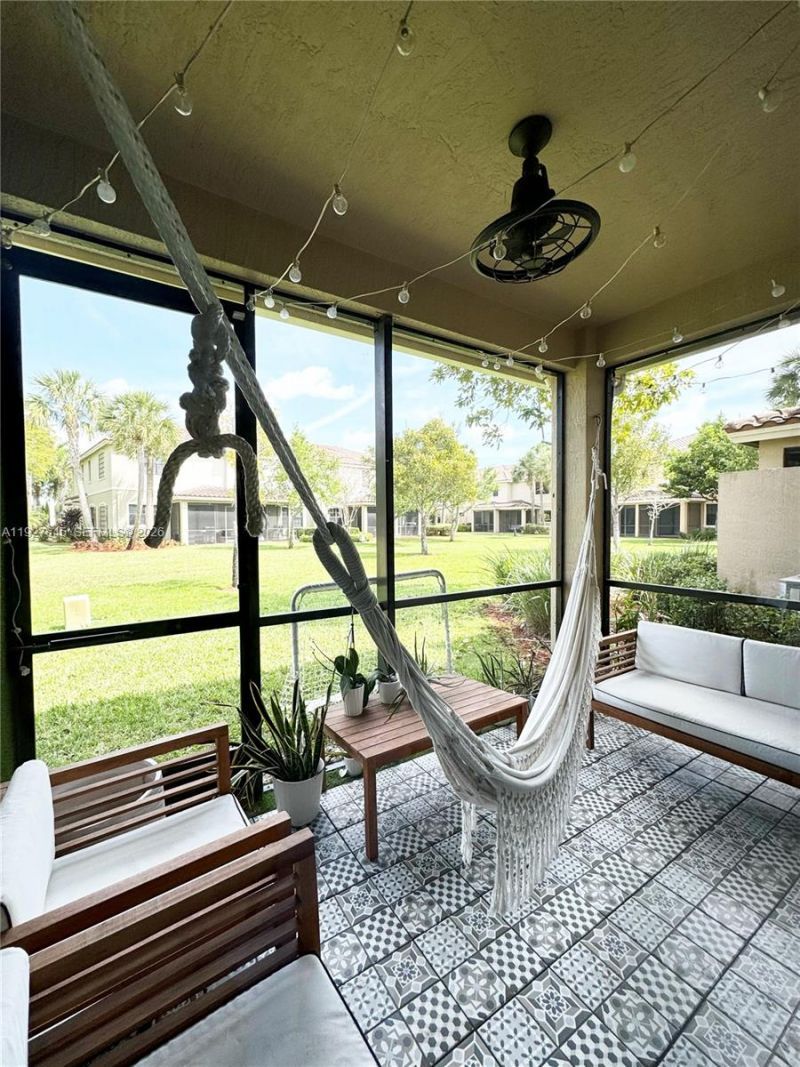 13017 S Riverwalk Cir S, Plantation, FL 33325 Photo