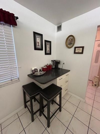 324 SE 10th St, Unit 207, Dania Beach, FL 33004 Photo