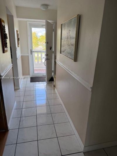 324 SE 10th St, Unit 207, Dania Beach, FL 33004 Photo