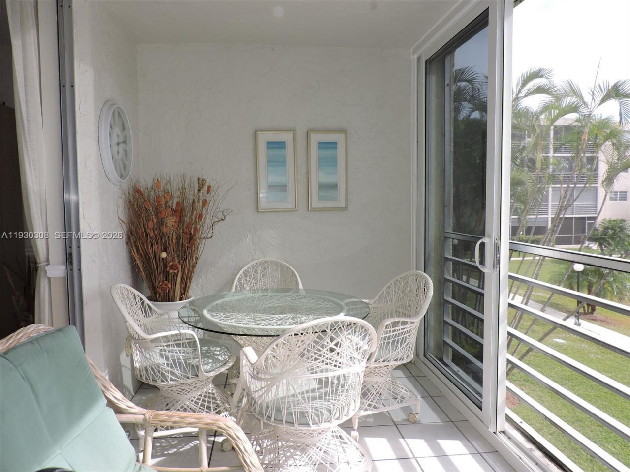 324 SE 10th St, Unit 207, Dania Beach, FL 33004 Photo