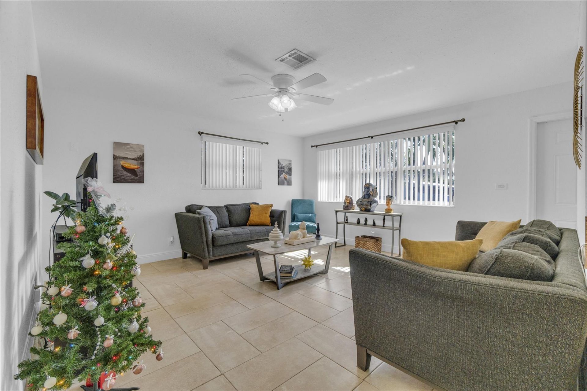 1521 NW 42nd St, Fort Lauderdale, FL 33309 Photo