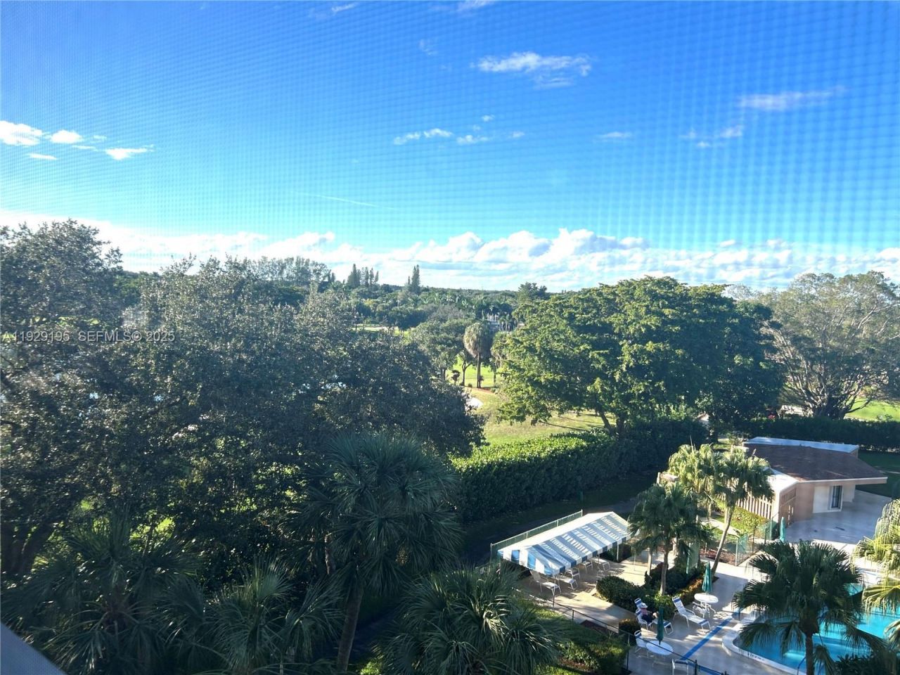 900 Saint Charles Pl, Unit 606, Pembroke Pines, FL 33026 Photo