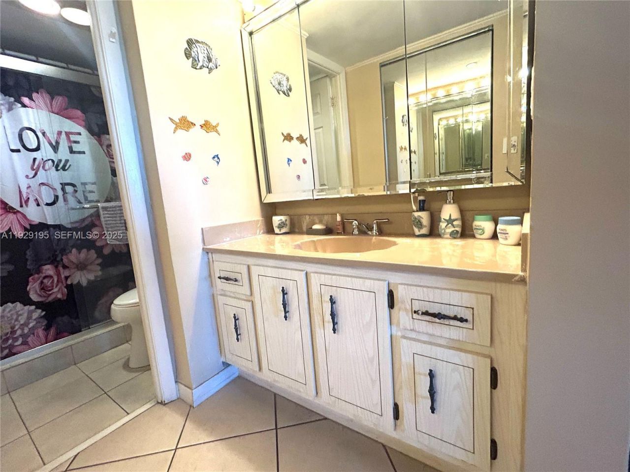 900 Saint Charles Pl, Unit 606, Pembroke Pines, FL 33026 Photo