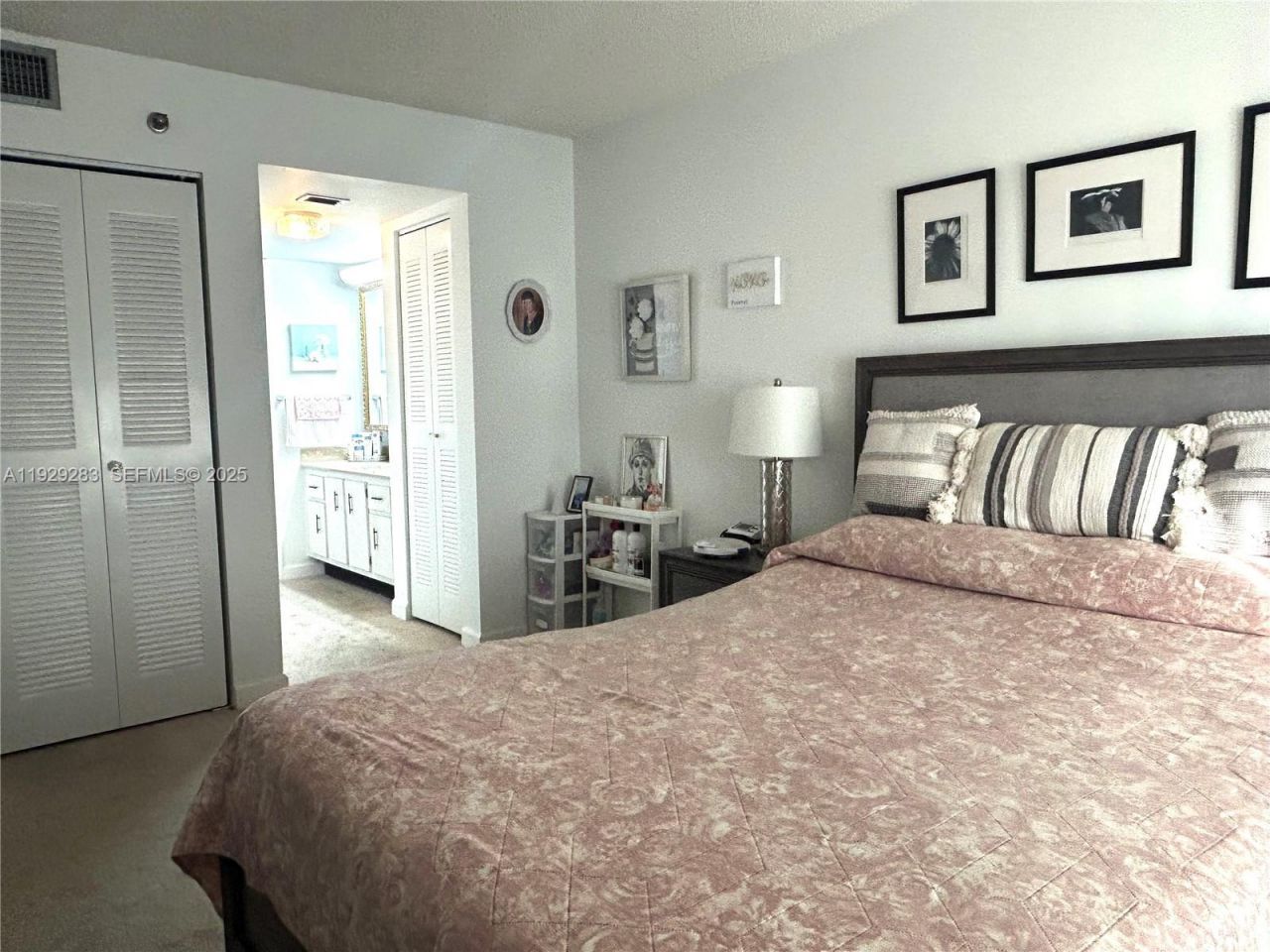 1100 Saint Charles Pl, Unit 620, Pembroke Pines, FL 33026 Photo