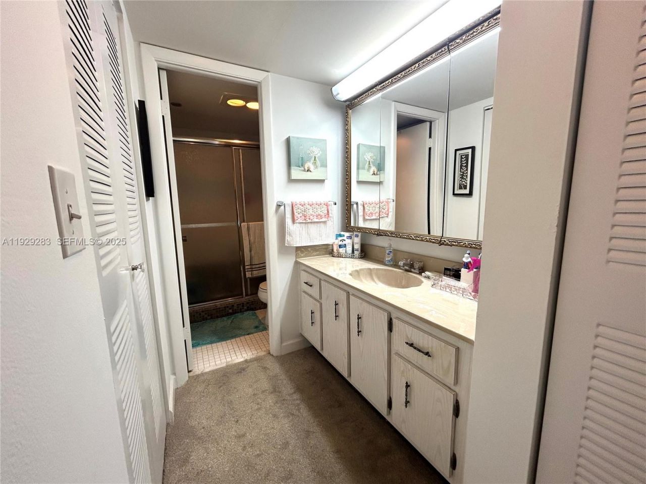 1100 Saint Charles Pl, Unit 620, Pembroke Pines, FL 33026 Photo