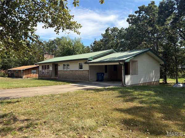29 Spruce, Viburnum, MO 65566