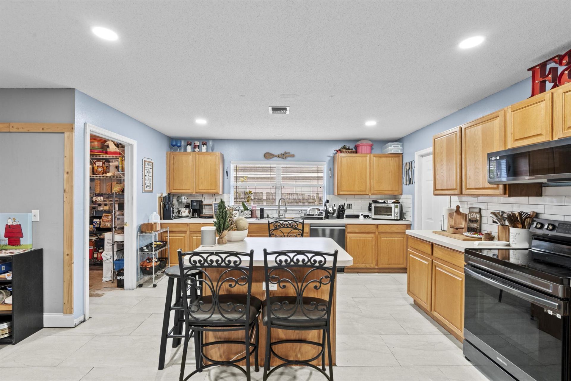 370 SW Tulip Boulevard, Port Saint Lucie, FL 34953 Photo