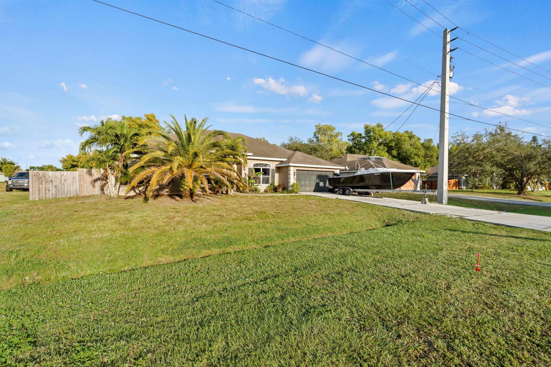 370 SW Tulip Boulevard, Port Saint Lucie, FL 34953 Photo