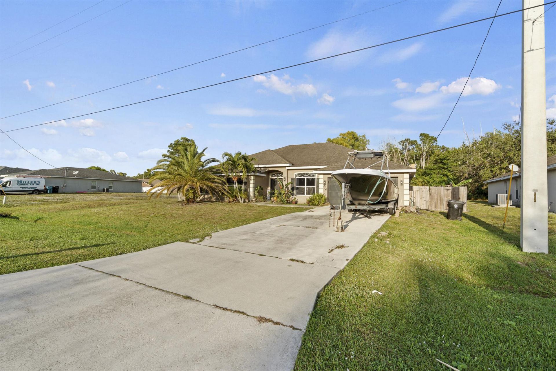 370 SW Tulip Boulevard, Port Saint Lucie, FL 34953 Photo