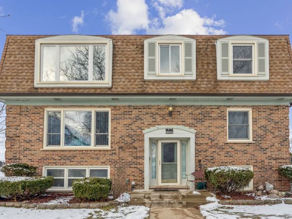 Unit 2, Westchester, IL 60154