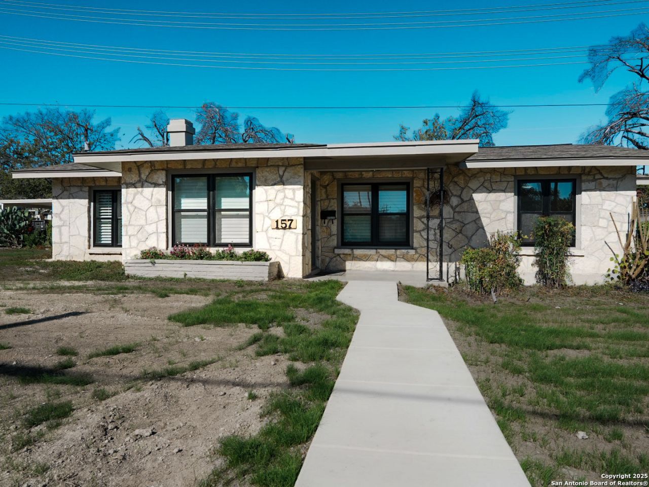 157 Latch, San Antonio, TX 78213 Main Photo