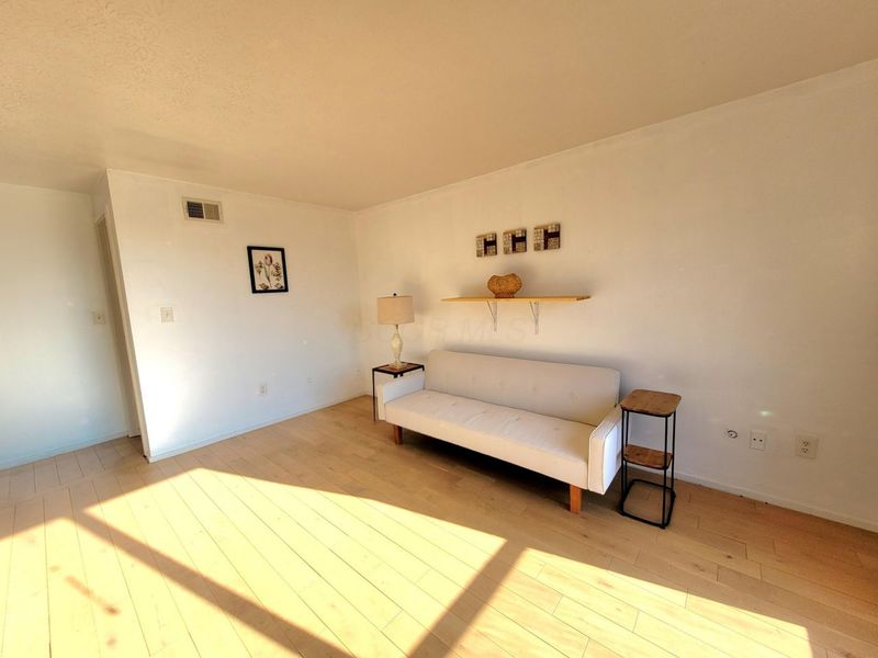 734 Worthington Forest Place, Columbus, OH 43229 Photo 18