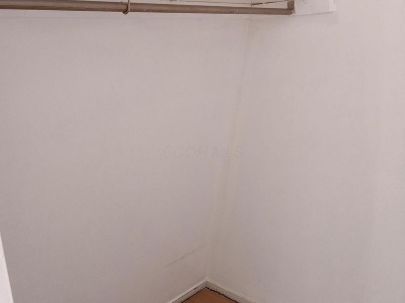 734 Worthington Forest Place, Columbus, OH 43229 Photo 28