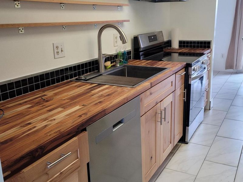 734 Worthington Forest Place, Columbus, OH 43229 Photo 6