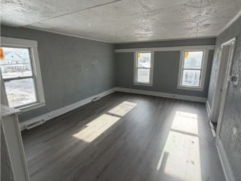 4116 Sackett Avenue, Cleveland, OH 44109 Photo 12