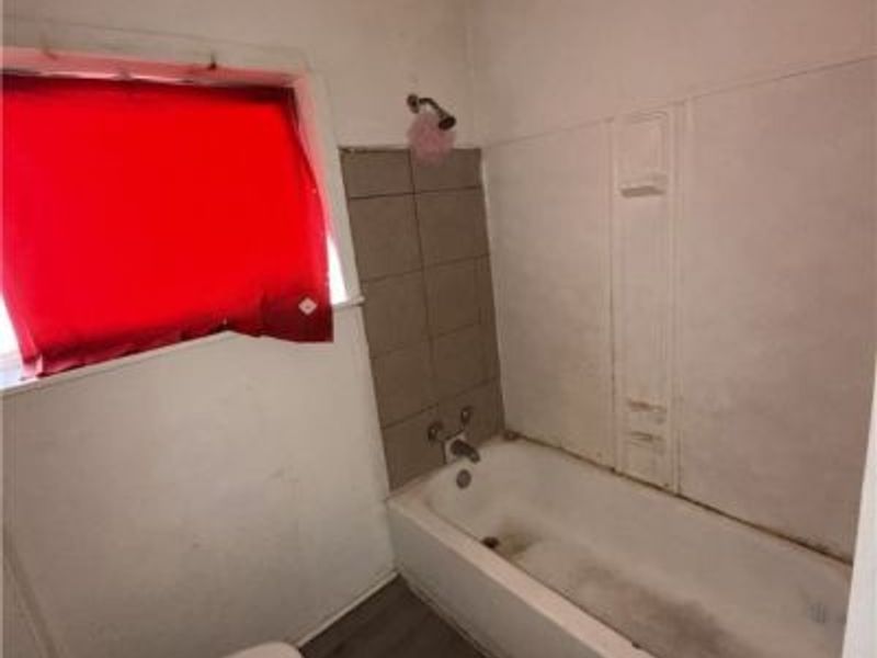 4116 Sackett Avenue, Cleveland, OH 44109 Photo 8