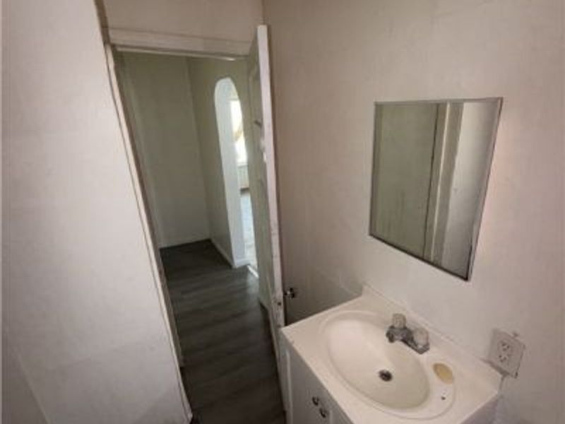 4116 Sackett Avenue, Cleveland, OH 44109 Photo 9