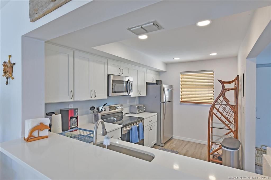 9400 S Ocean Drive, Unit 308, Jensen Beach, FL 34957 Photo