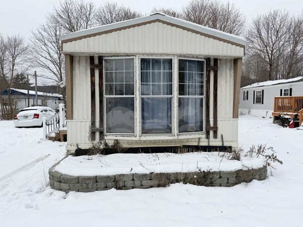 56 Daniels Drive, Enfield, NH 03748