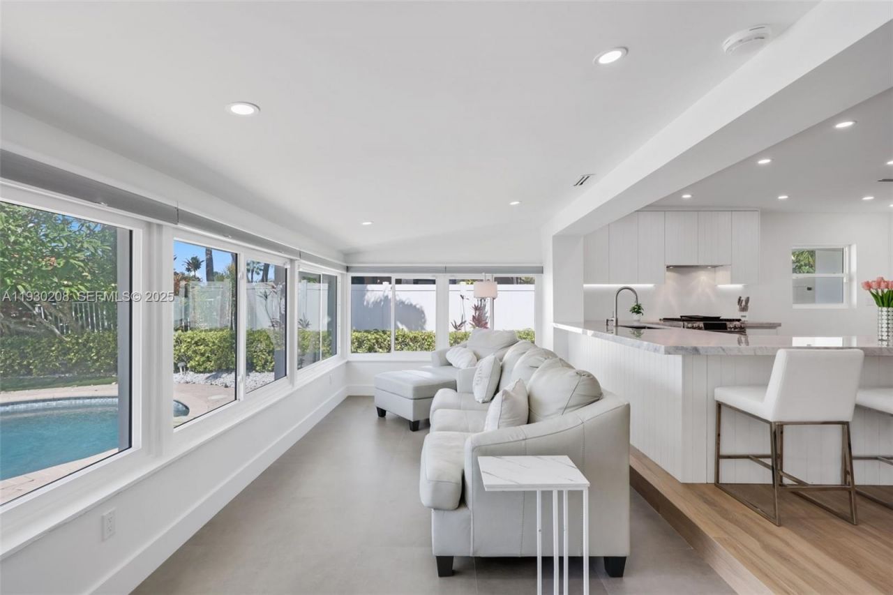 2448 SE 9th St, Pompano Beach, FL 33062 Photo