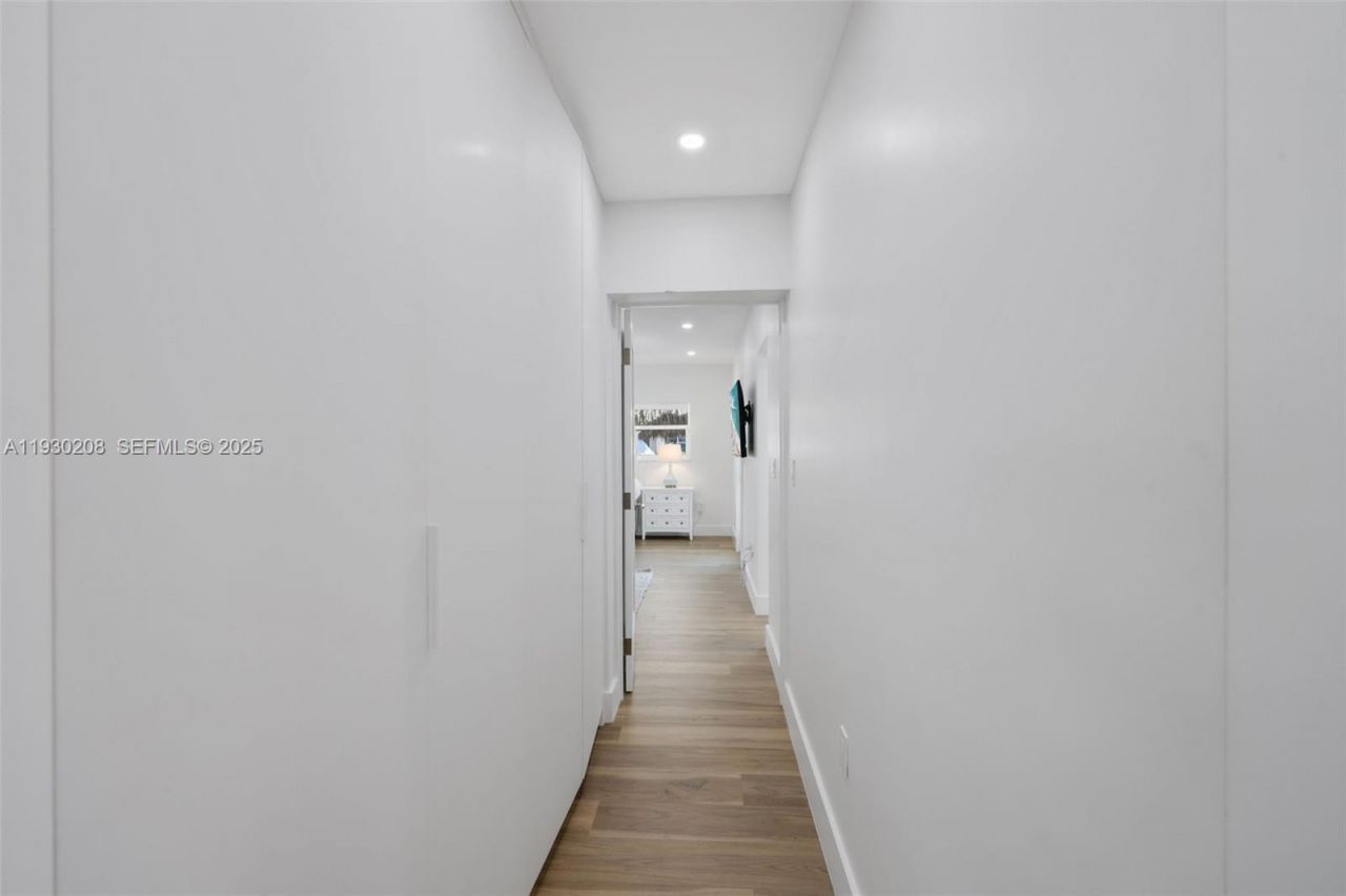 2448 SE 9th St, Pompano Beach, FL 33062 Photo