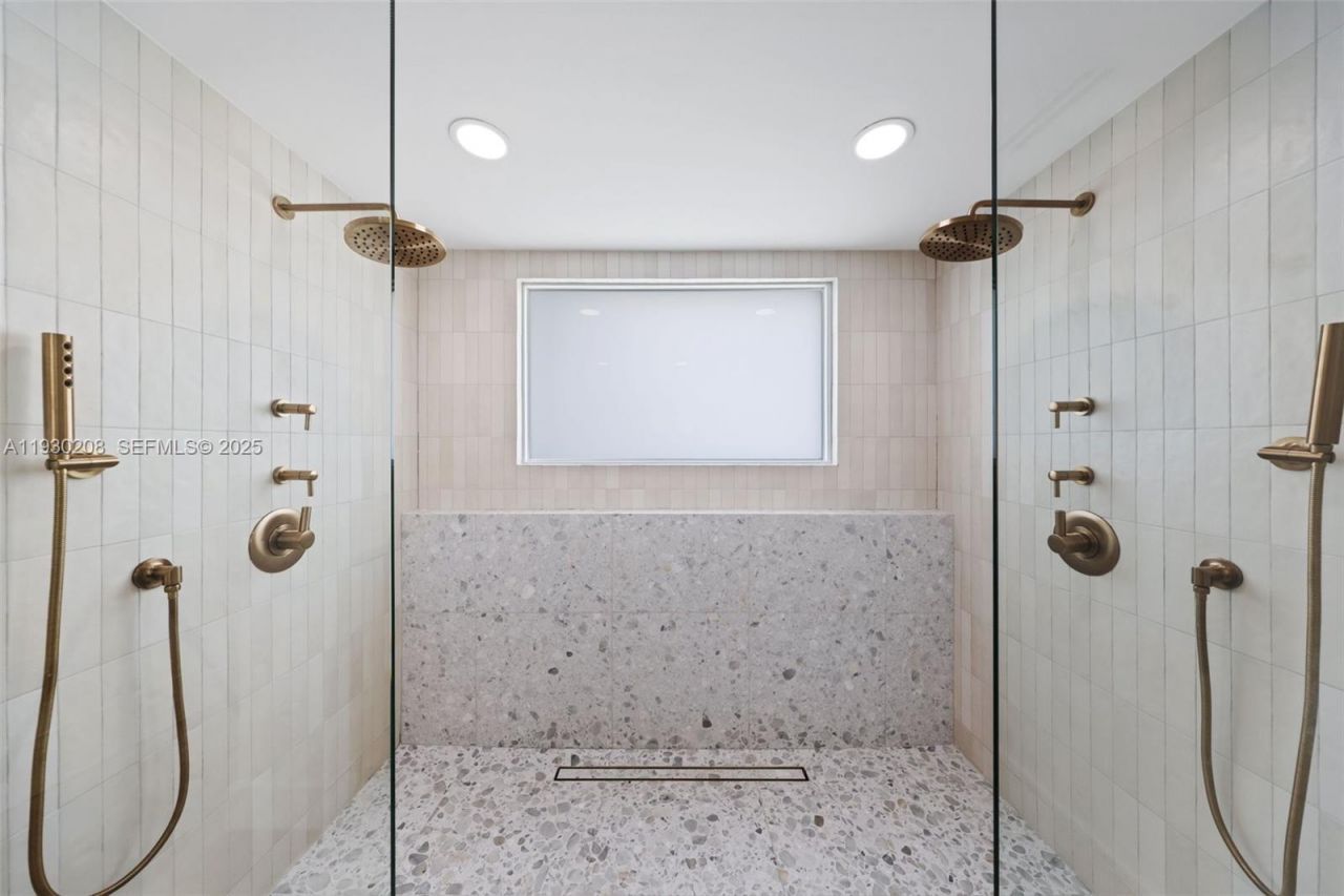 2448 SE 9th St, Pompano Beach, FL 33062 Photo