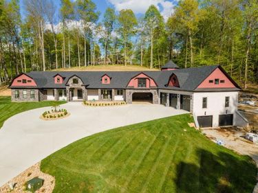 210 Leatherwood Drive, London, KY 40741