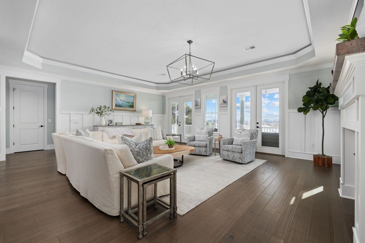 636 N Creekside Dr. Photo 11