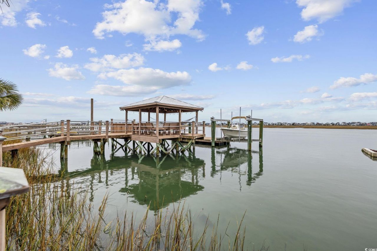 636 N Creekside Dr. Photo 37