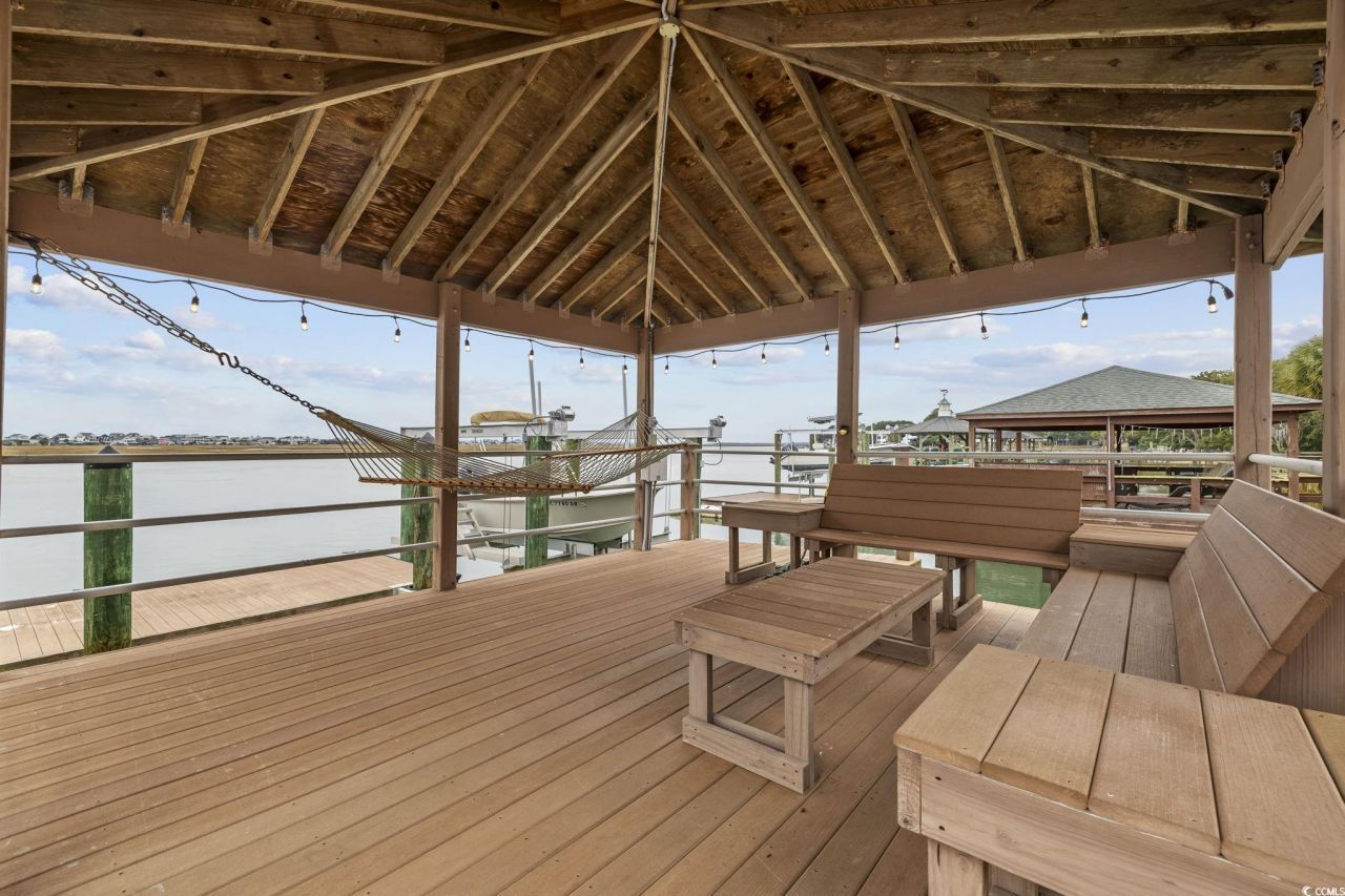 636 N Creekside Dr. Photo 38