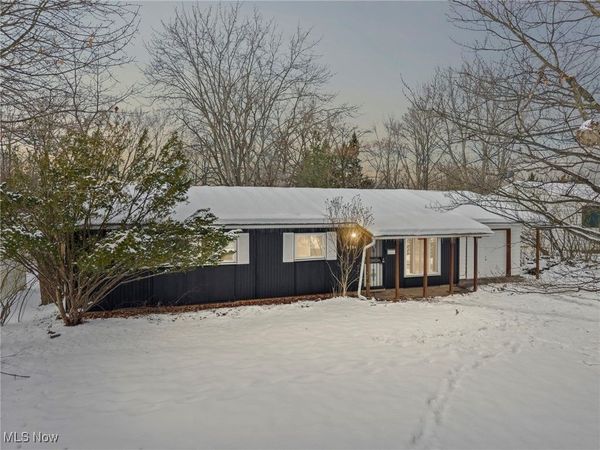 6194 Eldridge Boulevard, Bedford Heights, OH 44146