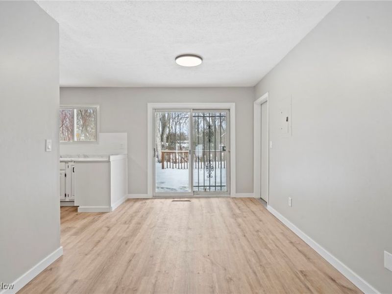 6194 Eldridge Boulevard, Bedford Heights, OH 44146 Photo 20