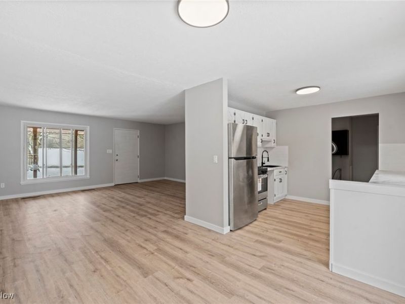 6194 Eldridge Boulevard, Bedford Heights, OH 44146 Photo 21