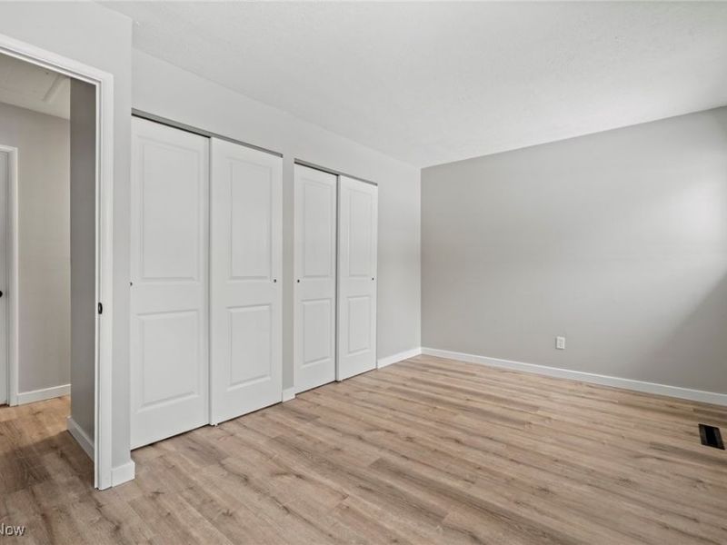 6194 Eldridge Boulevard, Bedford Heights, OH 44146 Photo 32