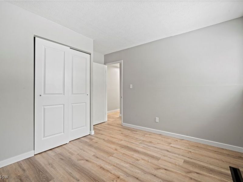 6194 Eldridge Boulevard, Bedford Heights, OH 44146 Photo 36