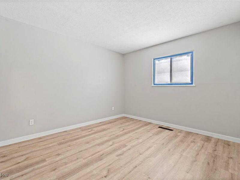 6194 Eldridge Boulevard, Bedford Heights, OH 44146 Photo 37