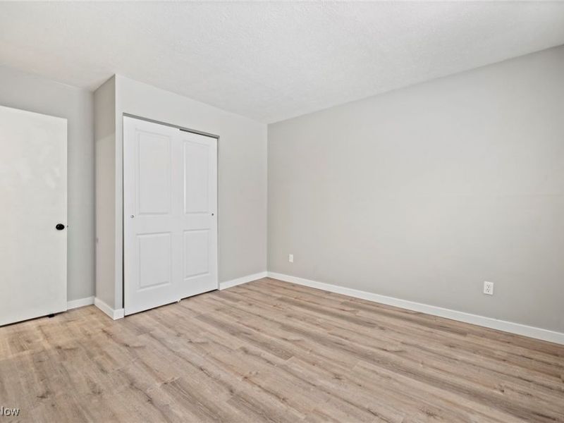 6194 Eldridge Boulevard, Bedford Heights, OH 44146 Photo 38