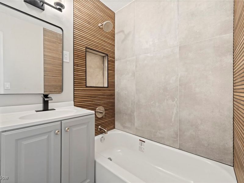 6194 Eldridge Boulevard, Bedford Heights, OH 44146 Photo 42