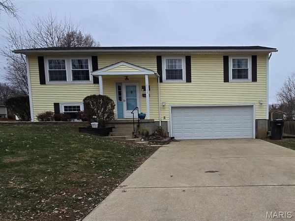 4708 Snow White Terrace, Alton, IL 62002