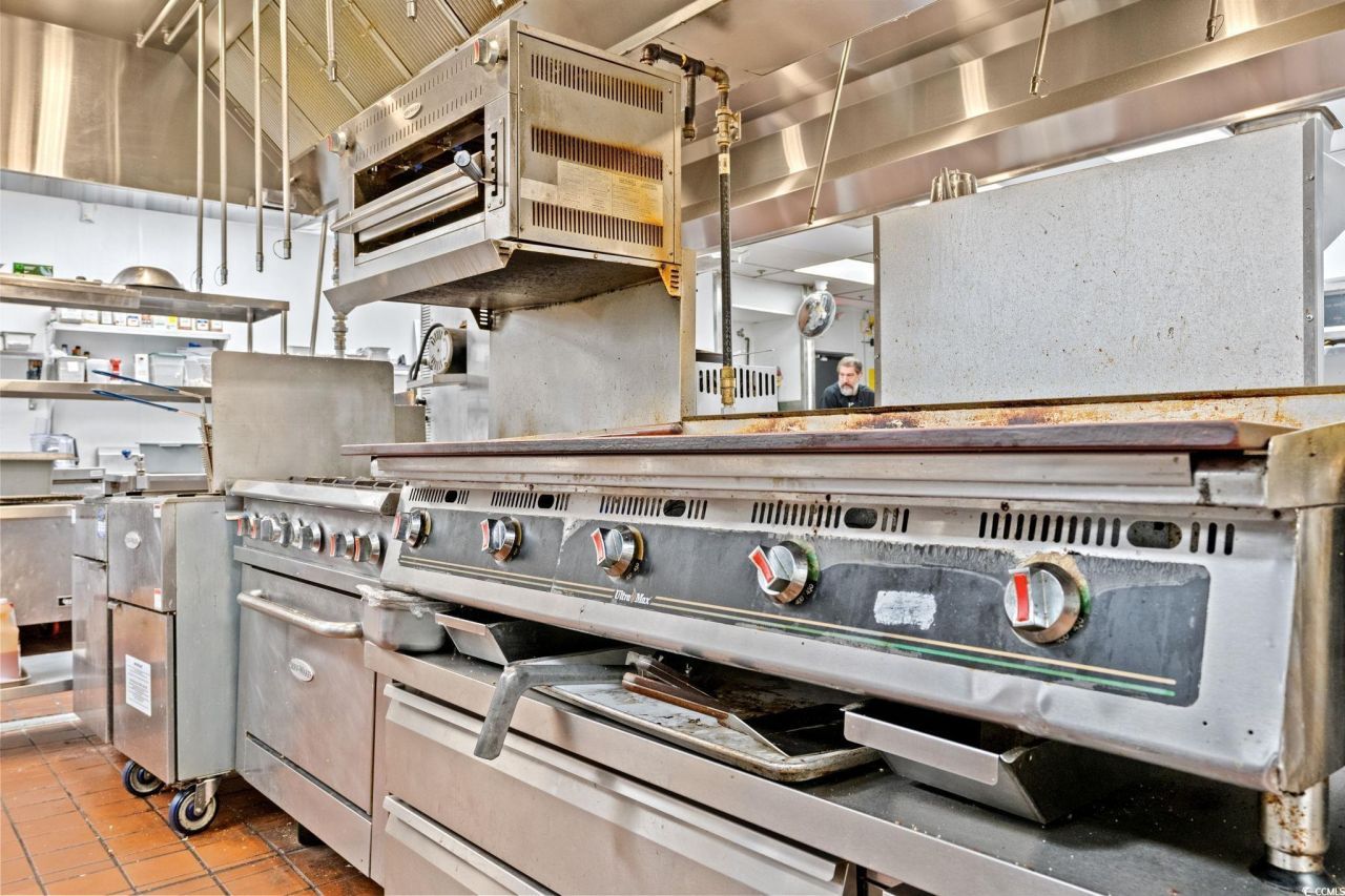 8733 & 8739 Highway 17 Bypass Photo 36