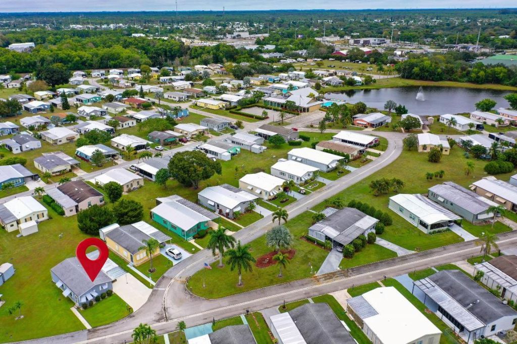 8572 Florence Drive, Port Saint Lucie, FL 34952 Photo