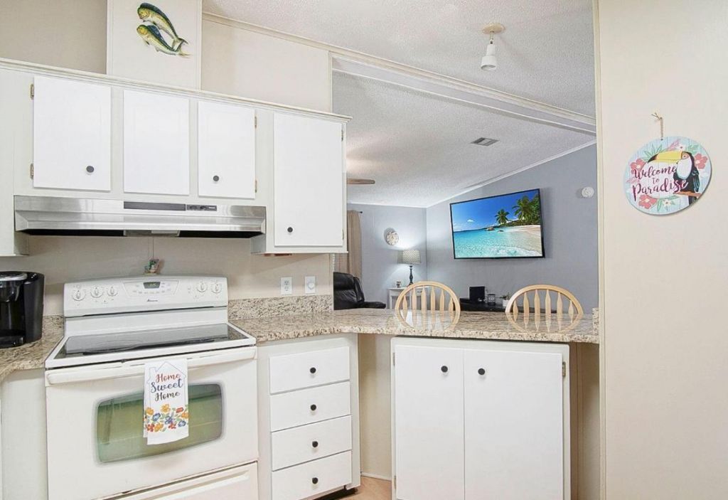 8572 Florence Drive, Port Saint Lucie, FL 34952 Photo